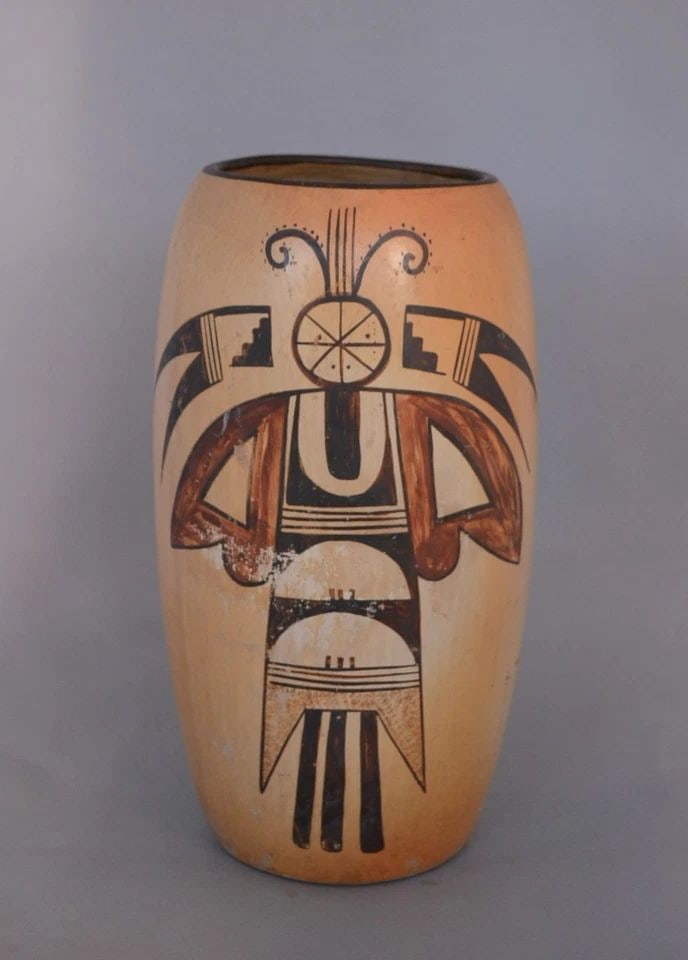 SADIE ADAMS (1905-1995) LARGE HOPI CYLINDER JAR POT - LARGE MOTH FIGURES - 11" (1 of 2)