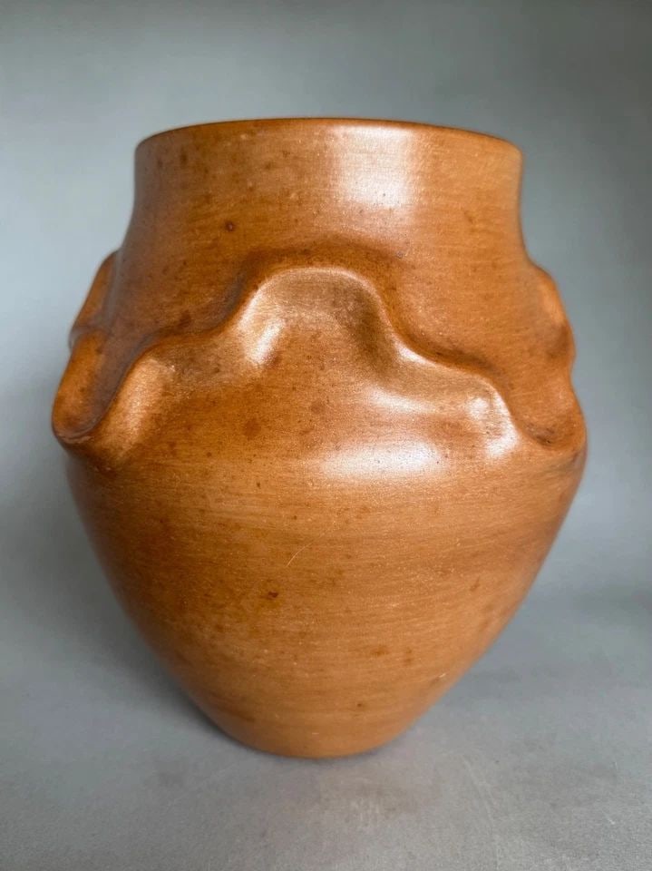 RARE MYRTLE CATA B. 1953 SAN JUAN PUEBLO OLLA POT 7 3/4" (1 of 2)