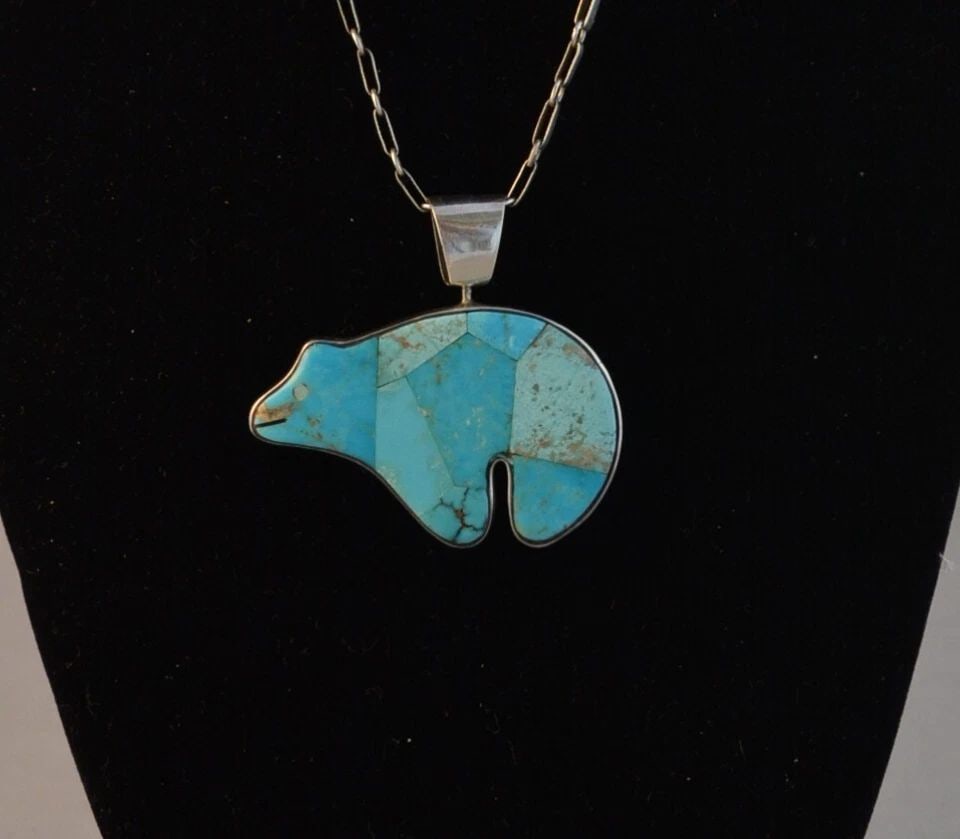 NAVAJO SILVER NECKLACE - DOUBLE SIDED 2" BEAR PENDANT - TURQUOISE & INLAY - 21": NAVAJO SILVER NECKLACE - DOUBLE SIDED 2" BEAR PENDANT - TURQUOISE & INLAY - 21" This sterling silver pendant necklace has been beautifully crafted. The large 2" x 2" pendant has wonderful multi-stone 