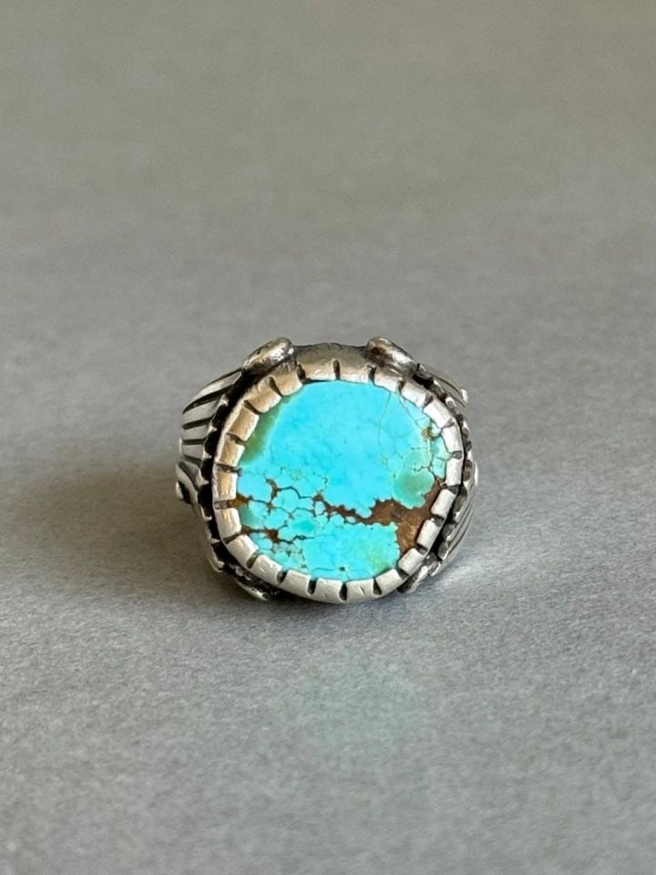 VINTAGE SIGNED BOYD TSOSIE STERLING SILVER WITH TURCUOISE RING. SZ 7 3/4: VINTAGE SIGNED BOYD TSOSIE STERLING SILVER WITH TURCUOISE RING. SZ 7 3/4 Vintage Signed Boyd Tsosie Sterling Silver with Turcuoise Ring. Sz 7 3/4 3/4” Tall Boyd Tsosie is a famousNavajo jeweler,