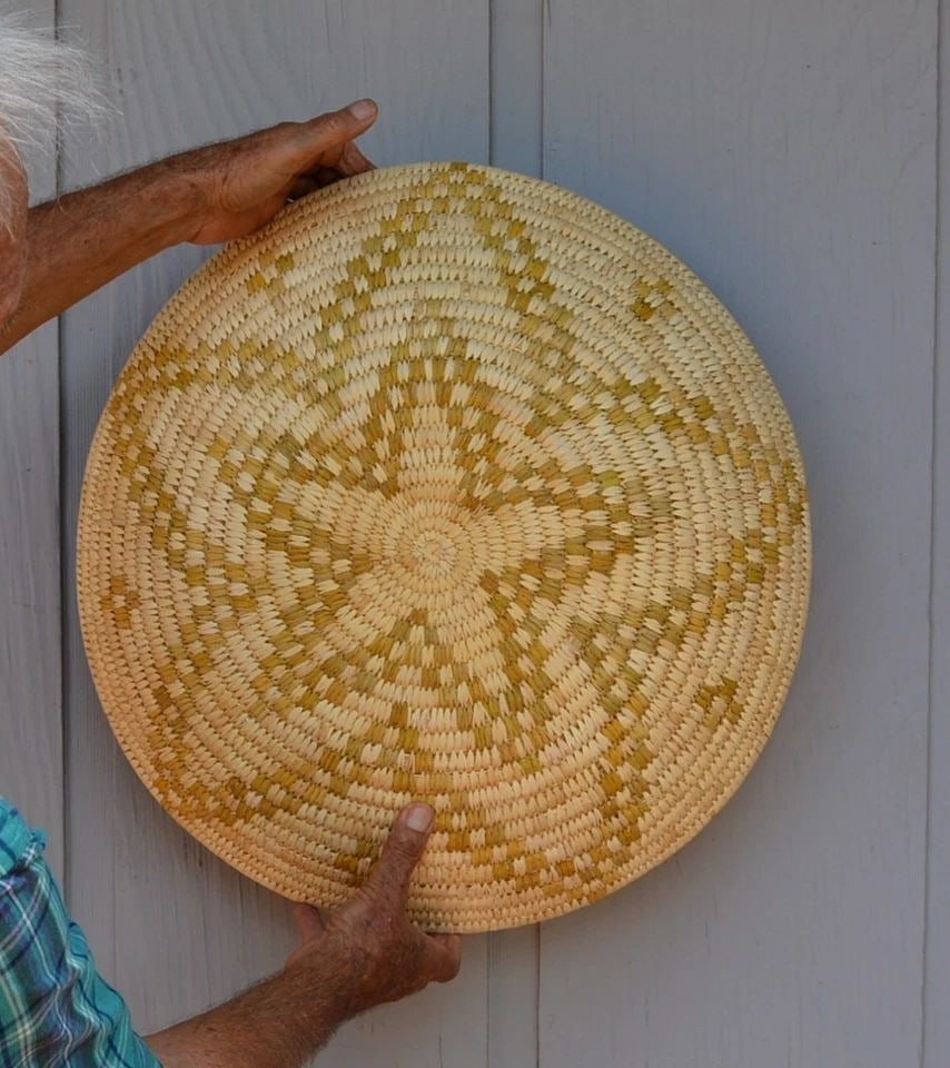 EXTRA LARGE 20" PAPAGO TOHONO O'ODHAM BASKET - BOWL - STAR DESIGN (1 of 2)
