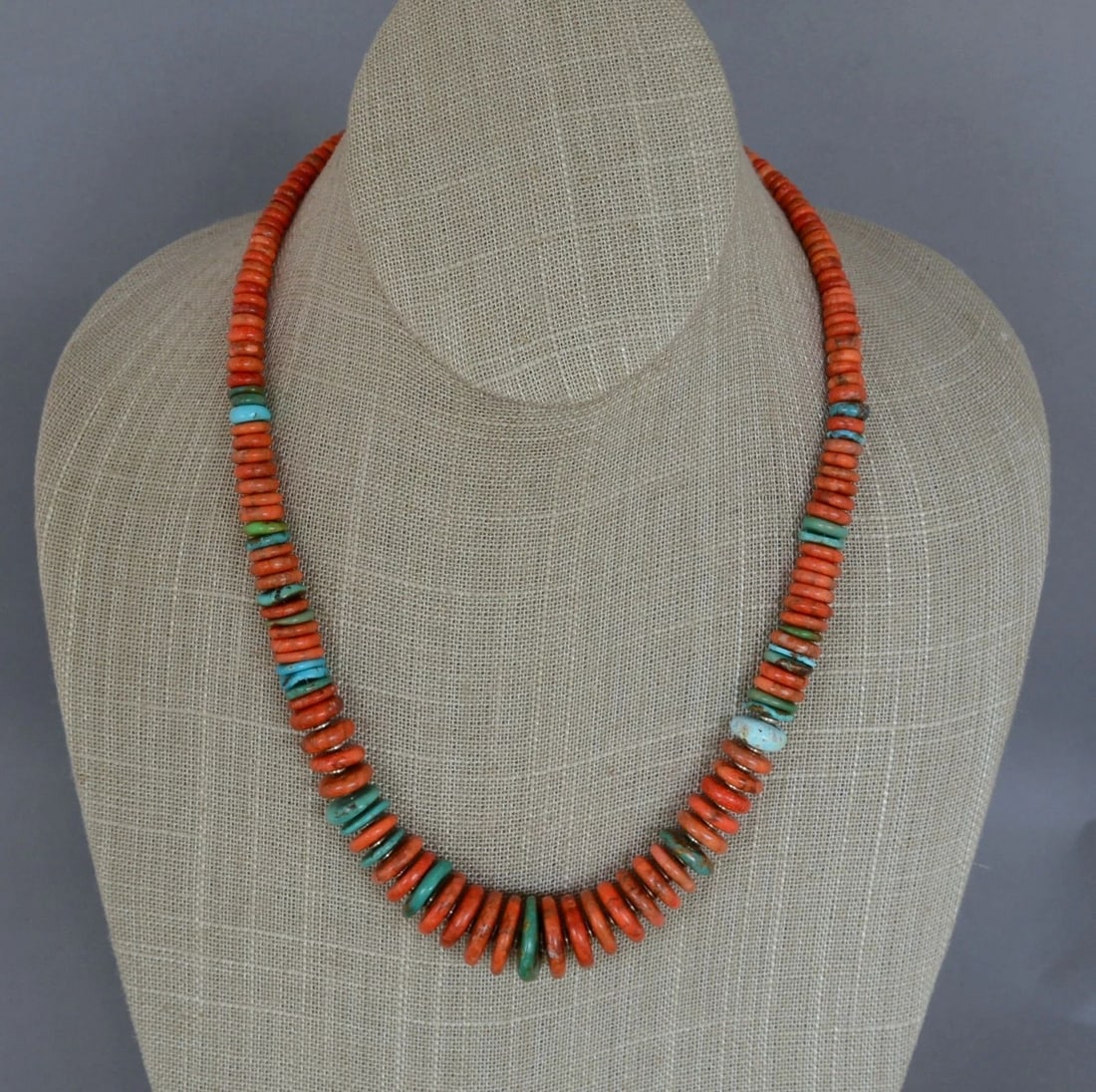 VINTAGE NAVAJOSILVER MULTI SEMI-PRECIOUS STONE GRADUATED BEAD NECKLACE - 19.25": This vintage Navajo or possibly Santo Domingo beaded necklace has been beautifully crafted. The necklace is 19.25" long plus a 4.5" extender chain. The largest bead at the center is 17.5 mm. The small
