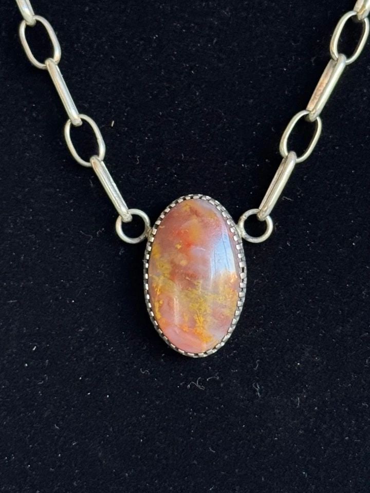 UNUSED HOPI STERLING SILVER MAN IN THE MAZE AND JASPER ROCK SIGNED NECKLACE (1 of 2)