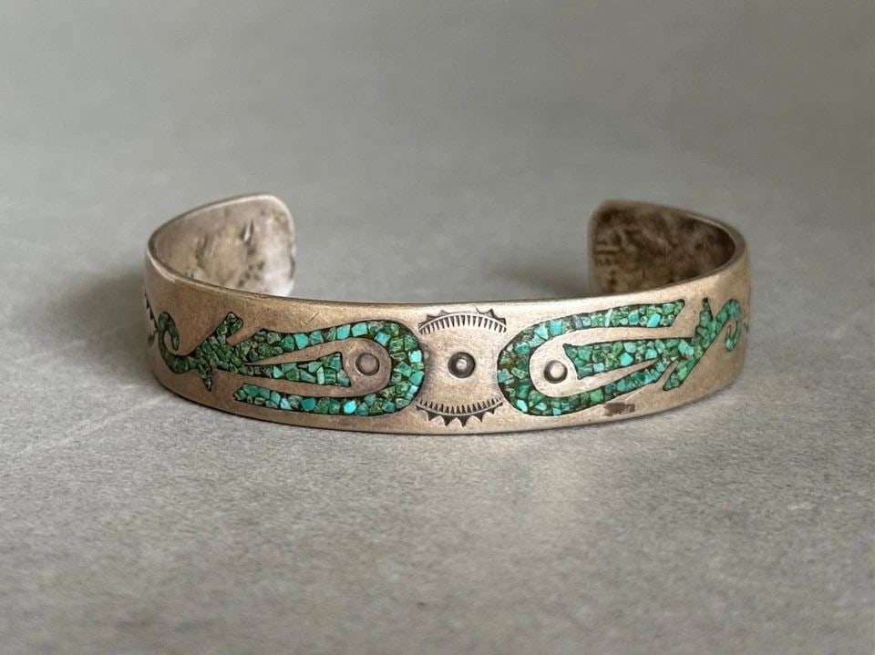 OLD PAWN NAVAJO STERLING SILVER WITH TURQUOISE CHIP INLAY (1 of 2)