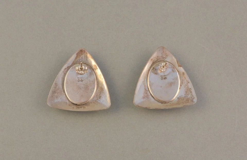 VINTAGE NAVAJO STERLING SILVER EARRINGS - INLAID LAPIS AND TURQUOISE - 2" TALL: VINTAGE NAVAJO STERLING SILVER EARRINGS - INLAID LAPIS AND TURQUOISE - 2" TALL This pair of sterling silver earrings have been beautifully handcrafted by Native American artisans. The earrings have be