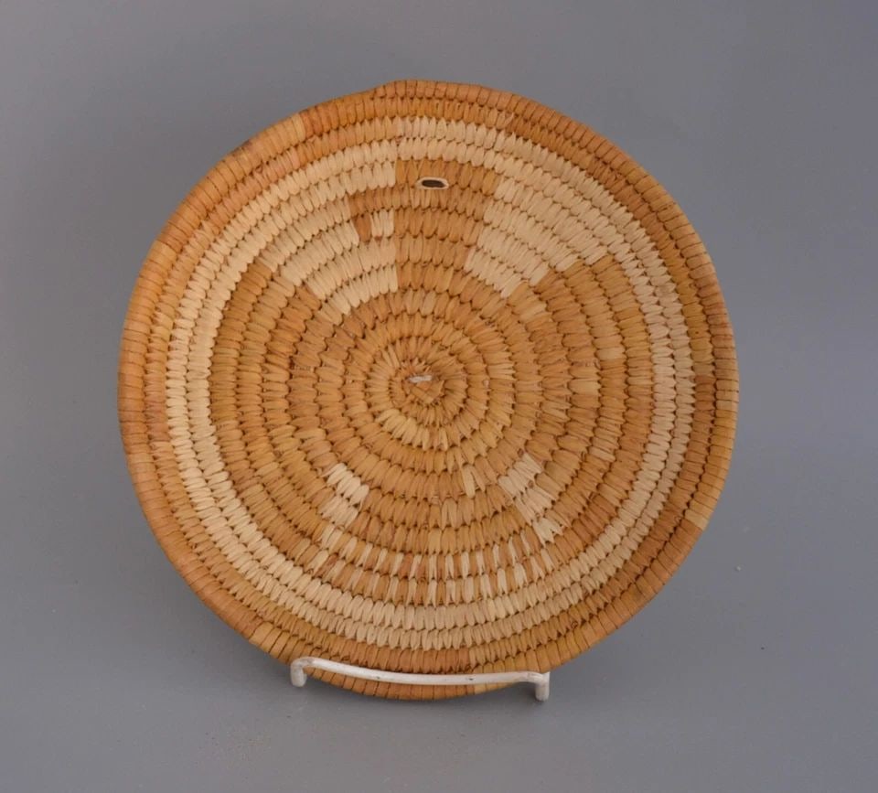 VINTAGE PAPAGO TOHONO O'ODHAM INDIAN BASKET - EAGLE BIRD - 9 1/4" (1 of 2)