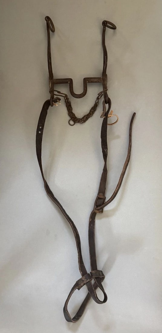 US CALVALRY MODEL 1859 CURB BIT CIVIL WAR ERA: Civil War Curb Bit Throughout the 40 years that I have been in business, I have purchased jewelry from pawn shops throughout the Southwest that had collections of dead pawn. Most of these pawn shops a