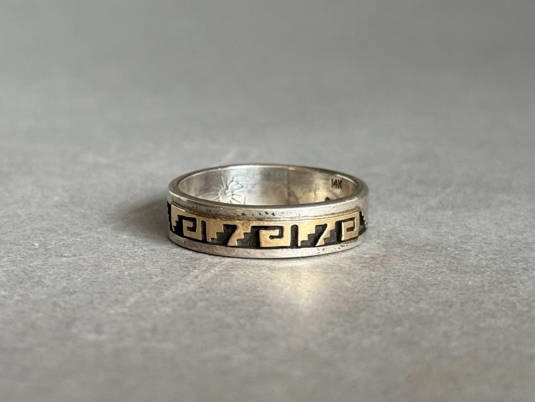 VINTAGE NAVAJO STERLING SILVER WITH SOLID 14K GOLD OVERLAY RING SIGNED SZ 11 1/2: Vintage Navajo Sterling Silver with Solid 14K Gold Overlay Ring Signed Sz 11 1/2 .. 1/4" Wide Throughout the 40 years that I have been in business, I have purchased jewelry from pawn shops throughout 