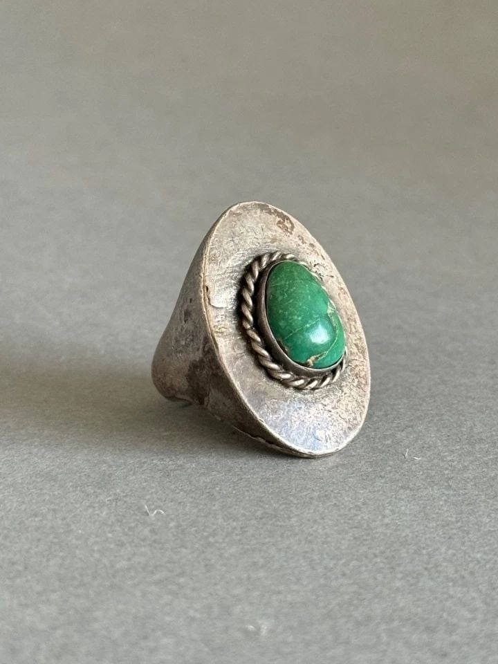 OLD PAWN NAVAJO STERLING SILVER AND TURQUOISE RING - SIZE 9 1/4: OLD PAWN NAVAJO STERLING SILVER AND TURQUOISE RING. SIZE 9 1/4 Old Pawn Navajo Sterling Silver and Turquoise Ring. Size 9 1/4 1 1/4” Tall .. 26 grams