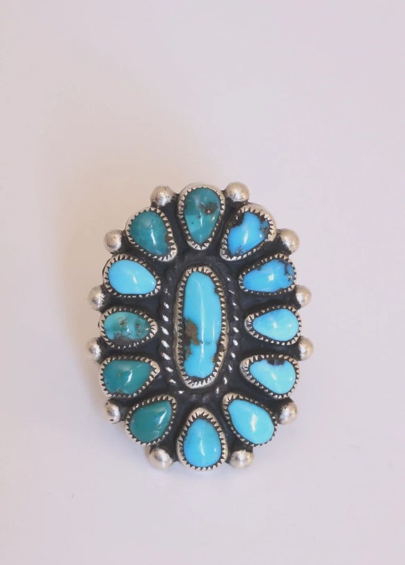 OLD PAWN NAVAJO STERLING SILVER AND TURQUOISE RING SIZE 5 1/4 (1 of 2)