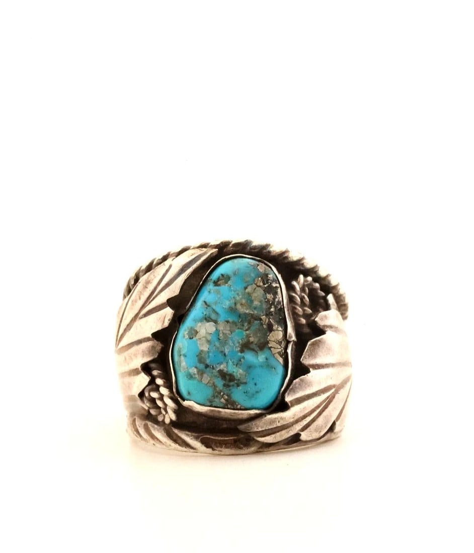 OLD PAWN STERLING SILVER AND TURQUOISE RING SIZE 10 (1 of 2)
