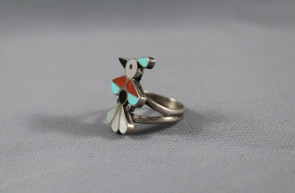 OLD PAWN ZUNI TURQUOISE AND SHELL BIRD RING SIZE 6 (1 of 2)