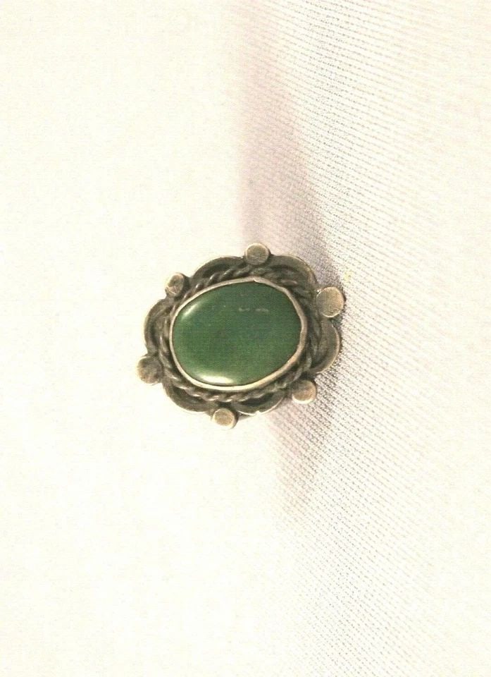 VINTAGE OLD PAWN NAVAJO STERLING SILVER AND TURQUOISE RING SIZE 5 1/2: Item : 1" tall