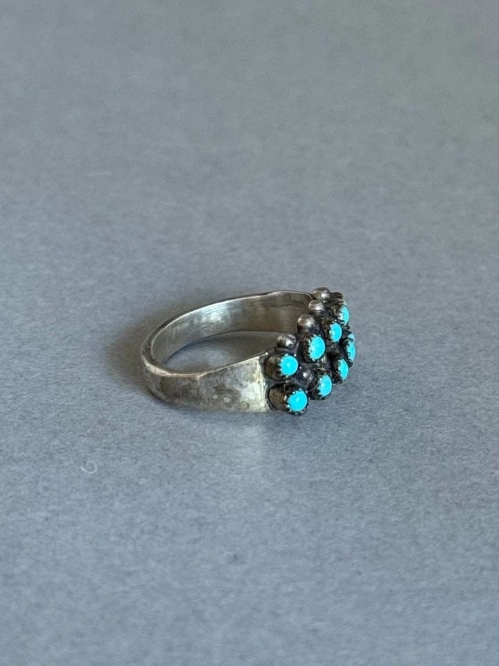 OLD PAWN ZUNI STERLING SILVER AND TURQUOISE RING. SIZE 5 1/2: Old Pawn Zuni Sterling Silver and Turquoise Ring. Size 5 1/2 ..3/8" tALL Throughout the 40 years that I have been in business, I have purchased jewelry from pawn shops throughout the Southwest that ha