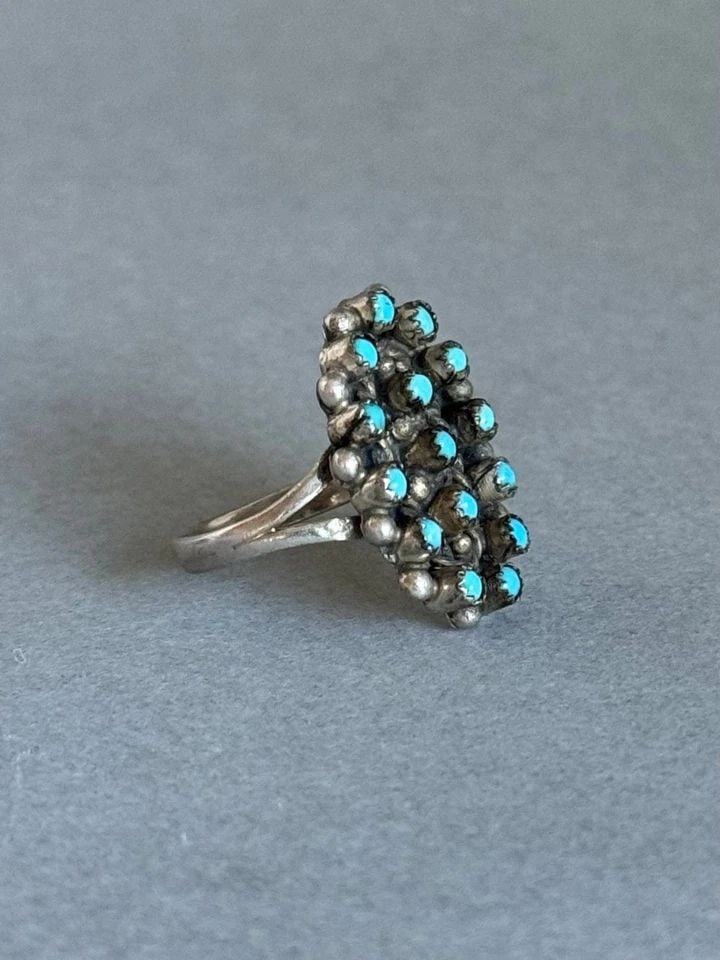OLD PAWN ZUNI STERLING SILVER AND TURQUOISE RING. SIZE 6 1/4: Old Pawn Zuni Sterling Silver and Turquoise Ring. Size 6 1/4 ..7/8" Tall Throughout the 40 years that I have been in business, I have purchased jewelry from pawn shops throughout the Southwest that ha