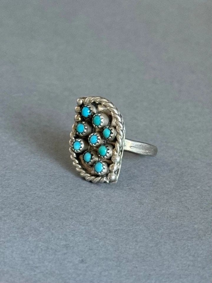 OLD PAWN ZUNI STERLING SILVER AND TURQUOISE RING. SIZE 6 1/4: Old Pawn Zuni Sterling Silver and Turquoise Ring. Size 6 1/4 7/8" Tall Throughout the 40 years that I have been in business, I have purchased jewelry from pawn shops throughout the Southwest that had 