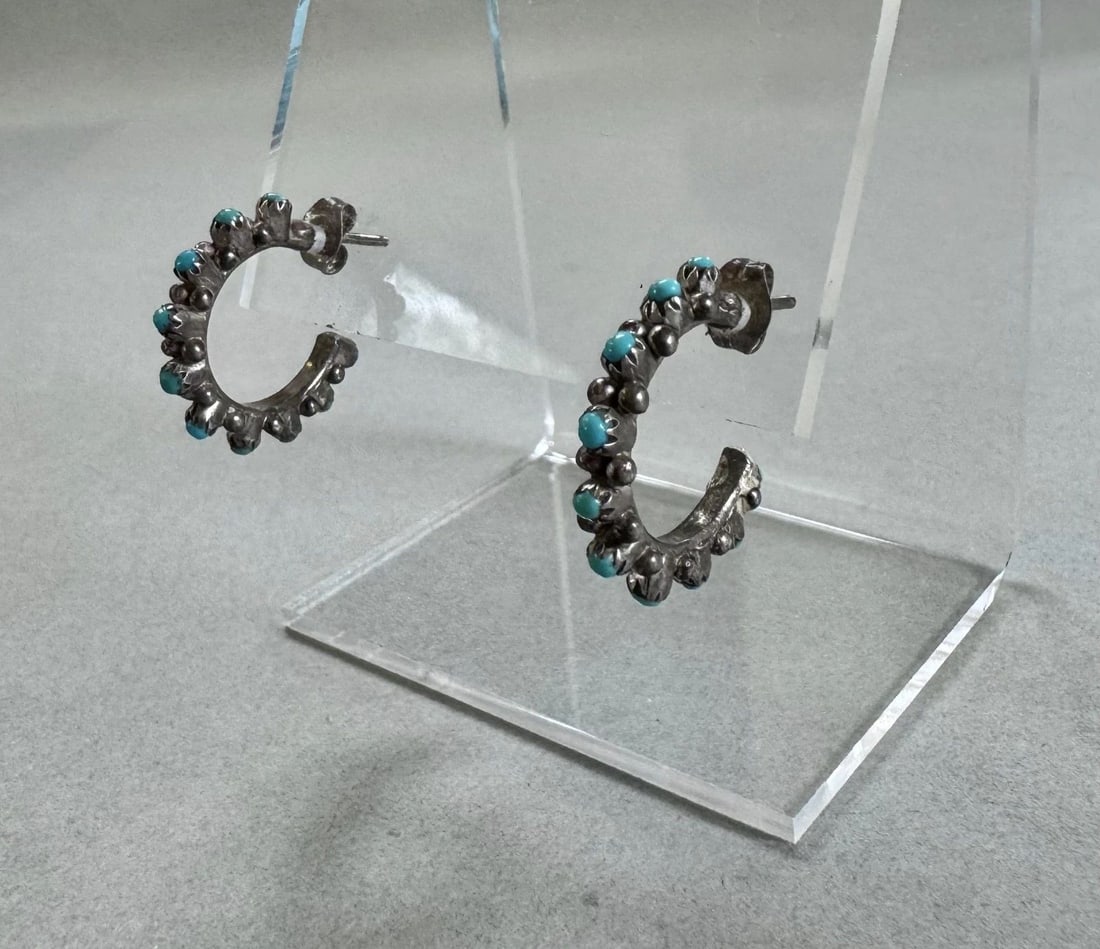 OLD PAWN ZUNI STERLING SILVER AND TURQUOISE EARRINGS LOOPS: 3/4 " Wide 3.4 Grams Throughout the 40 years that I have been in business, I have purchased jewelry from pawn shops throughout the Southwest that had collections of dead pawn. Most of these pawn shops
