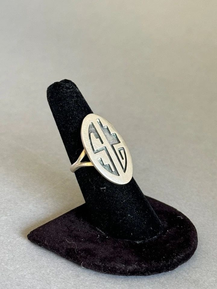 VINTAGE HOPI STERLING SILVER RING. HOPI CRAFTS SIZE 6 3/4 (1 of 2)