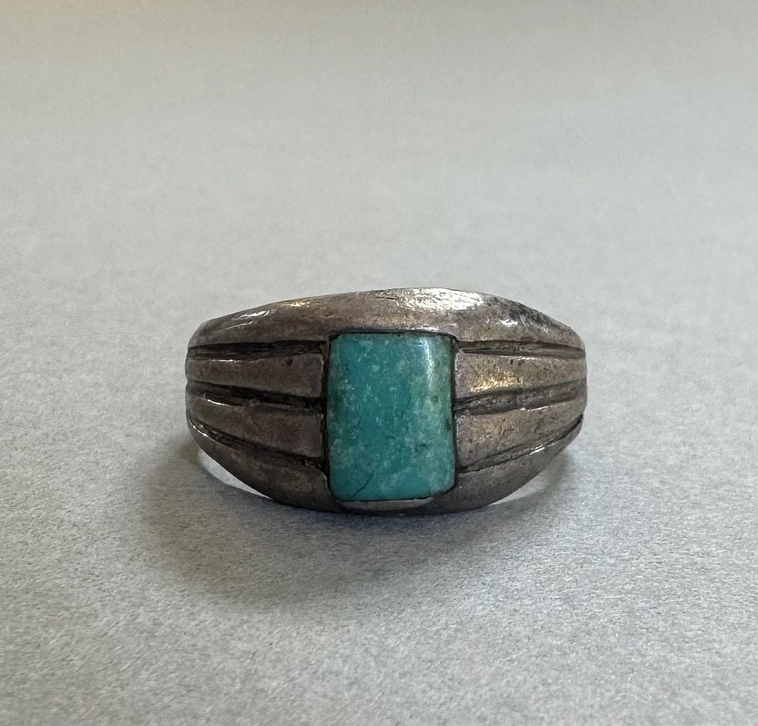 OLD PAWN NAVAJO STERLING SILVER TURQUOISE RING SIZE 6: 3/8 " wide 4.65 Grams Throughout the 40 years that I have been in business, I have purchased jewelry from pawn shops throughout the Southwest that had collections of dead pawn. Most of these pawn shop