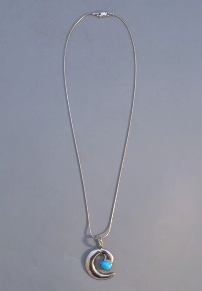 NAVAJO STERLING SILVER TURQUOISE PENDANT - SPIRAL DESIGN - 18" STERLING CHAIN (1 of 2)