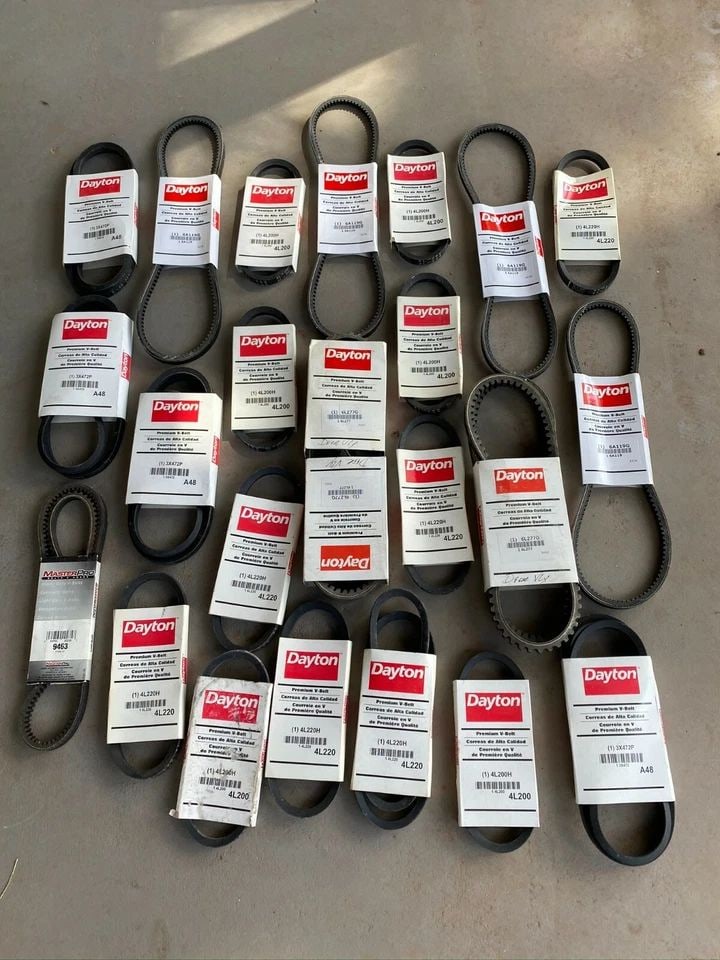 ALL 40 NEW V-BELTS - DAYTON 4L220H 3X620P 3X472P 6A119G 6L277G ORIGINAL PACKAGE (1 of 2)