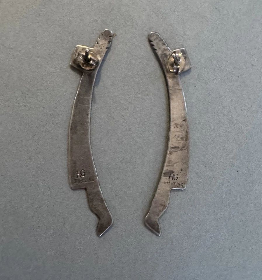 VINTAGE NAVAJO KACHINA STERLING SILVER EARRINGS 2 ": 2" tall 4.8 Grams Throughout the 40 years that I have been in business, I have purchased jewelry from pawn shops throughout the Southwest that had collections of dead pawn. Most of these pawn shops an