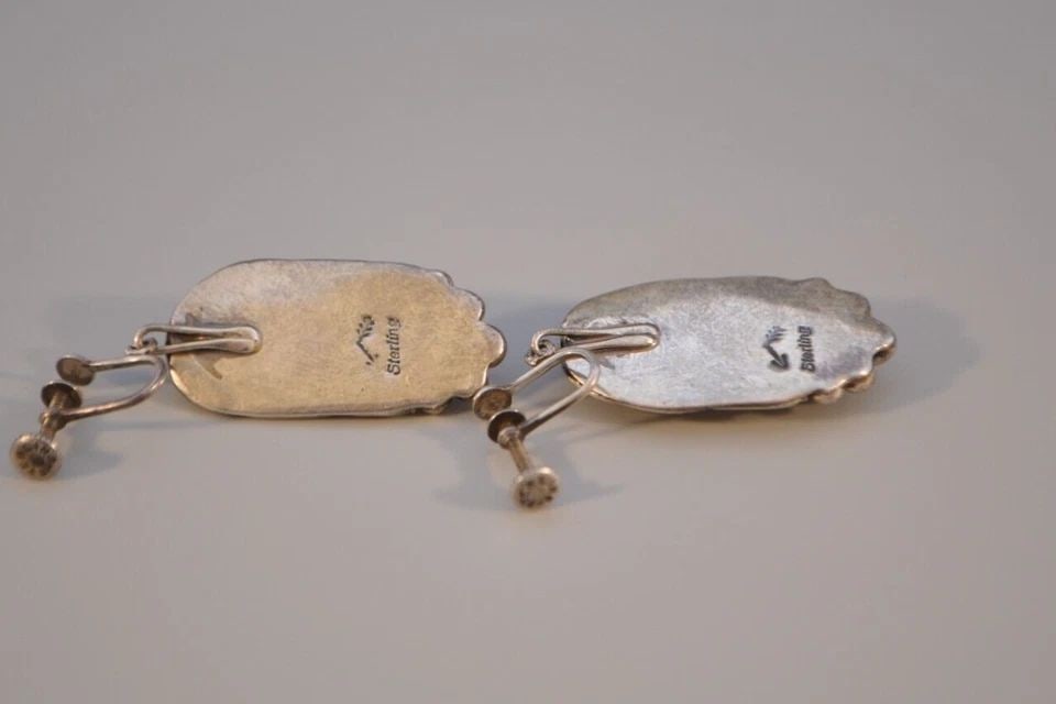 VINTAGE NAVAJO STERLING EARRINGS SIGNED WITH BROKEN ARROW - MULTICOLOR STONE: VINTAGE NAVAJO STERLING EARRINGS SIGNED WITH BROKEN ARROW - MULTICOLOR STONE Weight 14.39 Grams 1 1/2" Tall Screw Backs