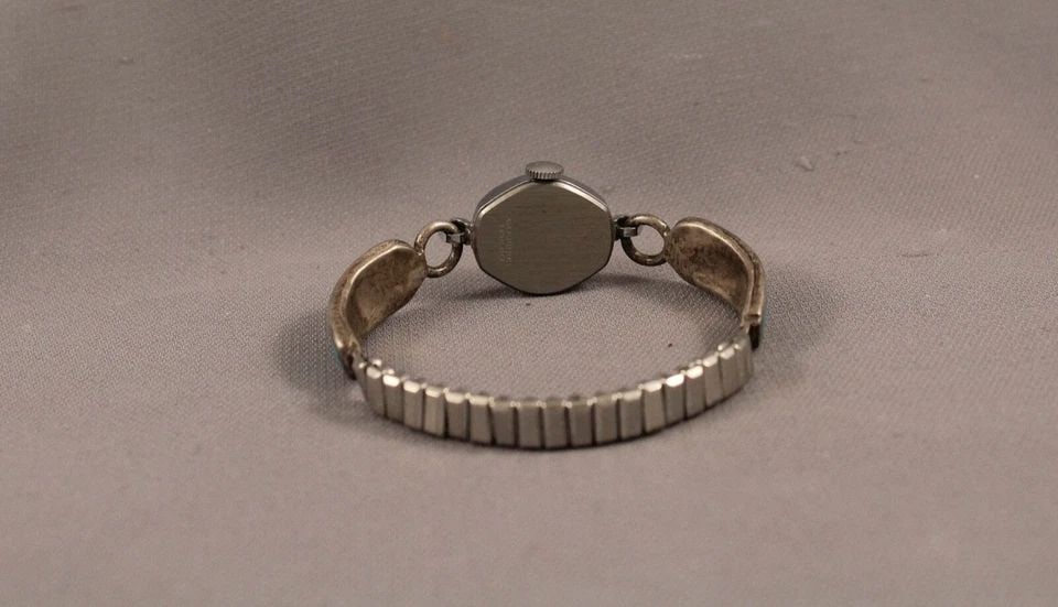 OLD PAWN ZUNI TURQUOISE WATCH BAND: OLD PAWN ZUNI TURQUOISE WATCH BAND Item Description: Old Zuni Watch Bands 3/8" w. x 1 1/4" long each side P