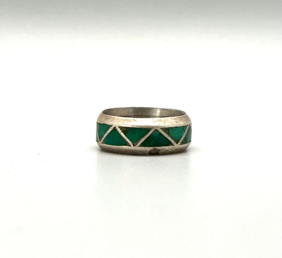 OLD PAWN NAVAJO STERLING SILVER TURQUOISE INLAYED RING SIZE 7 1/4: OLD PAWN NAVAJO STERLING SILVER TURQUOISE INLAYED RING SIZE 7 1/4 Item Description: 3/8” tall P