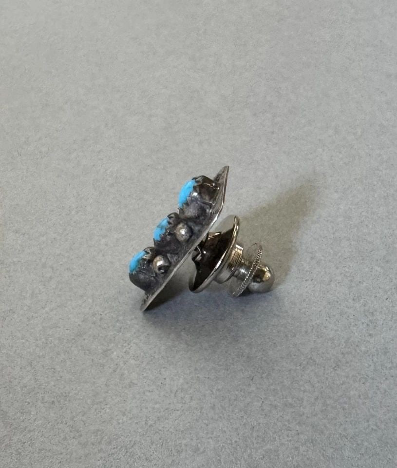 OLD PAWN NAVAJO STERLING SILVER AND TURQUOISE TIE CLIP: 3/4 " 3.4 Grams Throughout the 40 years that I have been in business, I have purchased jewelry from pawn shops throughout the Southwest that had collections of dead pawn. Most of these pawn shops and 