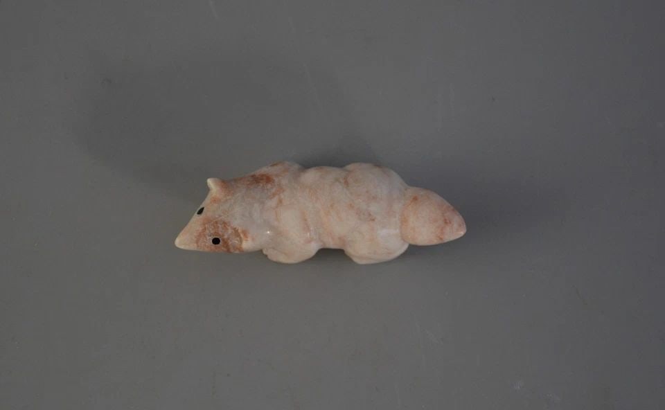 ROY DAVIS - VINTAGE NAVAJO HAND CARVED FOX FETISH - ALABASTER - 2 1/4" LONG (1 of 2)