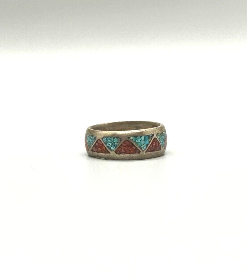 VINTAGE NAVAJO STERLING SILVER AND TURQUOISE AND CORAL RING SIZE 8 3/4: VINTAGE NAVAJO STERLING SILVER AND TURQUOISE AND CORAL RING SIZE 8 3/4 Item Description: 1/4 " Wide P