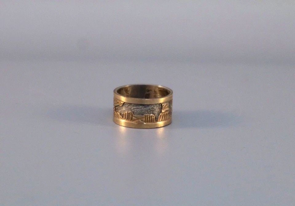 VINTAGE NAVAJO STERLING SILVER STORY TELLER RING SIZE 6 1/2: Item Description: 3/8 " Wide 1/20 Gold12 kt Gold Face on Sterling Silver