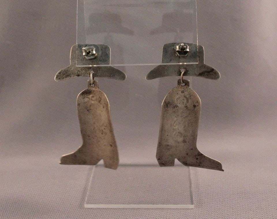 OLD PAWN NAVAJO COWBOY BOOT AND HAT STERLING SILVER EARRINGS (1 of 2)