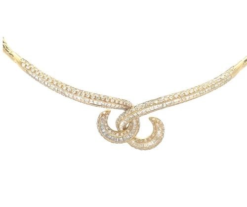 6876 AARON BASHA DIAMOND GOLD NECKLACE 7.5CT 18K YELLOW 2 INTERLACED HOOK STYLE: 6876 AARON BASHA DIAMOND GOLD NECKLACE 7.5CT 18K YELLOW 2 INTERLACED HOOK STYLE This stunning authentic necklace is by designer Aaron Basha. It is crafted from 18k yellow gold with a polished finish f