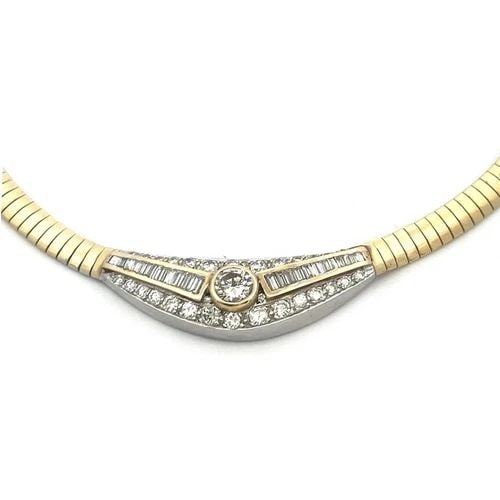 DIAMOND GOLD COLLAR NECKLACE 14K TWO TONE OMEGA STYLE DIAMOND FRONT: This gorgeous collar necklace is crafted from 14k yellow gold with white gold accent, it features a long 14k white gold curved shape bar centerpiece with a large bezel set round brilliant diamond in t