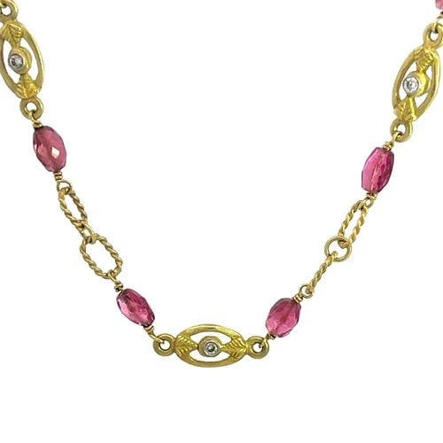 NATURAL DIAMOND 18K GOLD NECKLACE GEMSTONE OVAL LINKS CHAIN: NATURAL DIAMOND 18K GOLD NECKLACE GEMSTONE OVAL LINKS CHAIN This lovely necklace is crafted from 18k yellow gold featuring leaf style oval link with bezel set natural diamond and alternating oval cabl