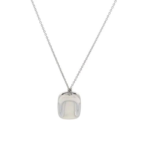 TIFFANY & CO. PERETTI PLATINUM CONCAVE RECTANGLE PENDANT & CHAIN: TIFFANY & CO. PERETTI PLATINUM CONCAVE RECTANGLE PENDANT & CHAIN Elegant and authentic from Tiffany & Co. by Elsa Peretti. This lovely pendant and chain necklace is crafted from platinum and is in the