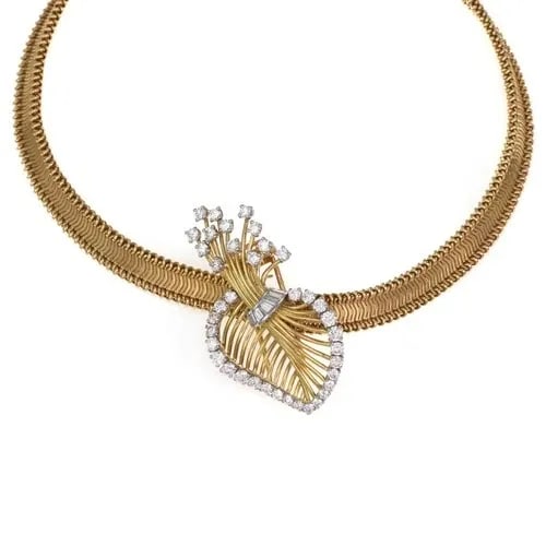 CARTIER GOLD NECKLACE PENDANT 1940'S DIAMOND 18K GOLD & PLATINUM: CARTIER GOLD NECKLACE PENDANT 1940'S DIAMOND 18K GOLD & PLATINUM This vintage Cartier gold necklace pendant from the 1940s features a beautiful floral sprig design with round & baguette diamonds set i