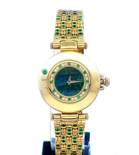 JAEGER-LE COULTRE GOLD DIAMOND WATCH 18K YELLOW GEMS BEZEL &BAND RARE!: This rare gorgeous Jaeger-Le Coultre Gold Diamond and Gems Watch is a rare and luxurious timepiece for women, featuring an 18k yellow gold case and band accented with green gemstone and white prong se