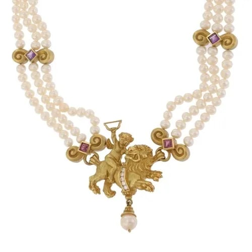 SEIDENGANG DIAMOND GEMS & PEARLS 18K GOLD CUPID ON LION 3 STRAND NECKLACE: SEIDENGANG DIAMOND GEMS & PEARLS 18K GOLD CUPID ON LION 3 STRAND NECKLACE Seidengang Diamond Gems & Pearls 18k Gold Cupid On Lion 3 Strand Necklace Description A gorgeous authentic choker/collar neckl