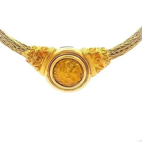 ROMAN FIGURE COIN NECKLACE SPIGA/WHEAT 18K EMBOSSED 18KYELLOW GOLD: ROMAN FIGURE COIN NECKLACE SPIGA/WHEAT 18K EMBOSSED 18KYELLOW GOLD This is a beautiful 18k yellow gold necklace, it features a 23mm round frame with fine rope design around the center frame with an em