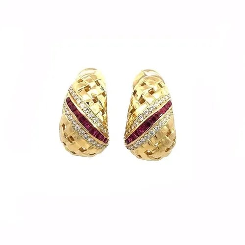 TIFFANY & CO. VANNERIE GOLD EARRINGS RUBY DIAMOND 18K YELLOW HUGGIE: TIFFANY & CO. VANNERIE GOLD EARRINGS RUBY DIAMOND 18K YELLOW HUGGIE From the Vannerie Collection by Tiffany & Co. This lovely pair of earrings are crafted from 18k yellow gold featuring a basket woven