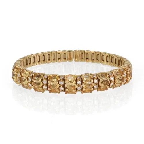 ESTATE 14 CARATS DIAMOND & CITRIN 18K YELLOW GOLD FLEX CUFF BRACELET: ESTATE 14 CARATS DIAMOND & CITRIN 18K YELLOW GOLD FLEX CUFF BRACELET Estate 14 Carats Diamond & Citrin 18k Yellow Gold Flex Cuff Bracelet Description This is a stunning Estate cuff bracelet, it is cra