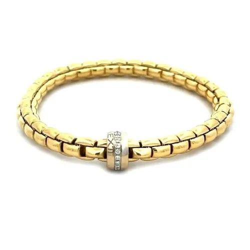 FOPE SOLO BRACELET DIAMOND 18K YELLOW GOLD RONDEL MOTIF FLEX IT: FOPE SOLO BRACELET DIAMOND 18K YELLOW GOLD RONDEL MOTIF FLEX IT From designer Fope, this authentic classic yellow gold bracelet is from the Flex It Solo Collection showcasing an 18K yellow gold bar li