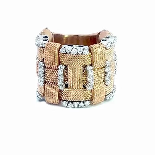 ROBERTO COIN GOLD WEAVE BAND 18K ROSE DIAMOND BASKET WIDE FLEX STYLE HEAVY 35GR: ROBERTO COIN GOLD WEAVE BAND 18K ROSE DIAMOND BASKET WIDE FLEX STYLE HEAVY 35GR This eye-catching authentic large ring is by Roberto Coin from the Basket Weave Collection, a stunning piece crafted in 