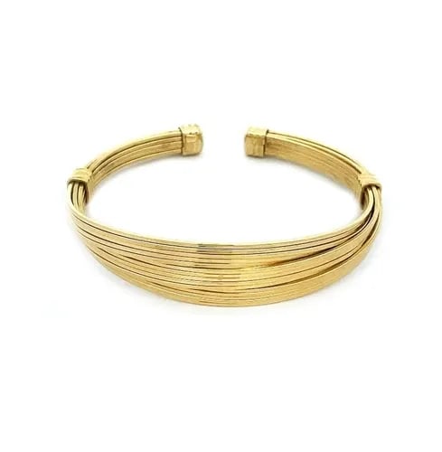 ROBERTO COIN BRACELET 18K YELLOW GOLD CUFF VINTAGE MULTI-BAND 1226VI: ROBERTO COIN BRACELET 18K YELLOW GOLD CUFF VINTAGE MULTI-BAND 1226VI This beautiful vintage bracelet is by Roberto Coin, it is crafted from 18k yellow gold with a polished finish featuring 3 sections 