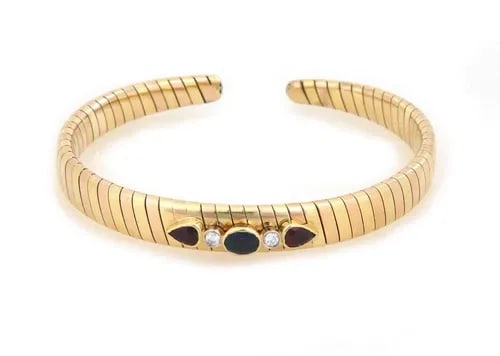 DIAMOND RUBY SAPPHIRE BRACELET 18K ROSE YELLOW GOLD TUBOGAS FLEX CUFF: DIAMOND RUBY SAPPHIRE BRACELET 18K ROSE YELLOW GOLD TUBOGAS FLEX CUFF Diamond Ruby Sapphire18k Rose Yellow Gold Tubogas Flex Cuff Bracelet Description This is an elegant tapered shape flex cuff bracel