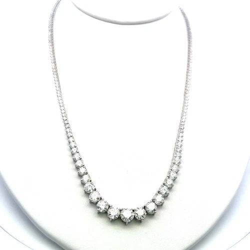 16.50 CARAT ROUND BRILLIANT DIAMOND 18 KARAT WHITE GOLD RIVIERA NECKLACE: 16.50 CARAT ROUND BRILLIANT DIAMOND 18 KARAT WHITE GOLD RIVIERA NECKLACE PRODUCT DESCRIPTION Title: 4.17 Carat Round Brilliant H-J I1-I2 Diamond 18 Karat White Gold Riviera Necklace Style: Riviera Met
