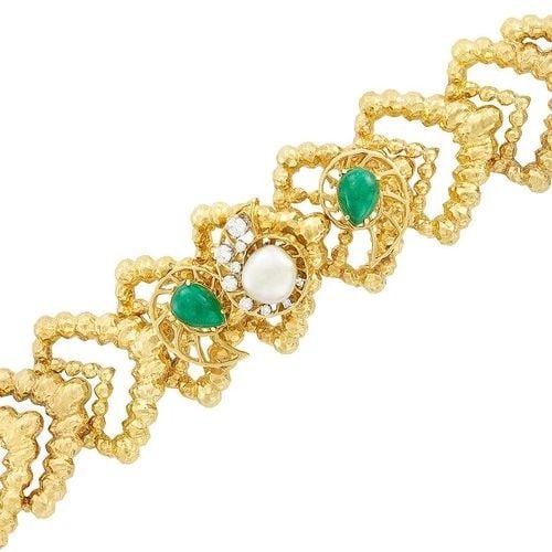 0.65 CARAT ROUND BRILLIANT G VS1 DIAMOND 18 KARAT YELLOW GOLD LINK BRACELET: 0.65 CARAT ROUND BRILLIANT G VS1 DIAMOND 18 KARAT YELLOW GOLD LINK BRACELET Title: 0.65 Carat Round Brilliant G VS1 Diamond 18 Karat Yellow Gold Link Bracelet Style: Link Metal: 18 Karat Yellow Gold G